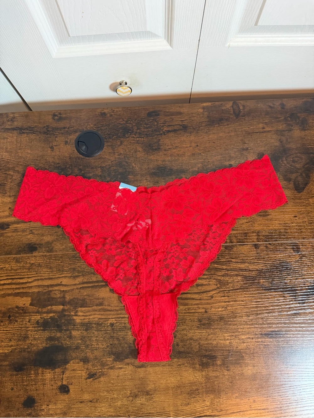 Auden 3-Pack Red Floral Lace Thong Panties NWT Women's Plus Size 4X 28-30 - Picture 5 of 6